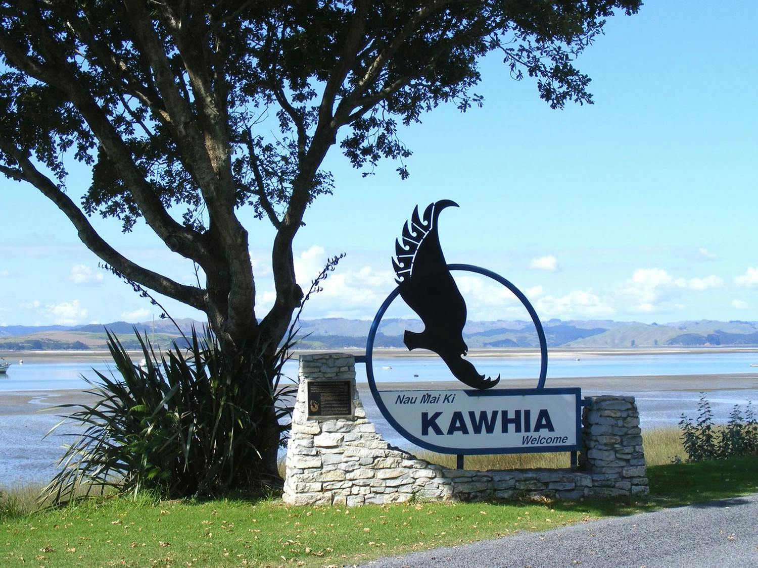 Welcome to Kawhia sign